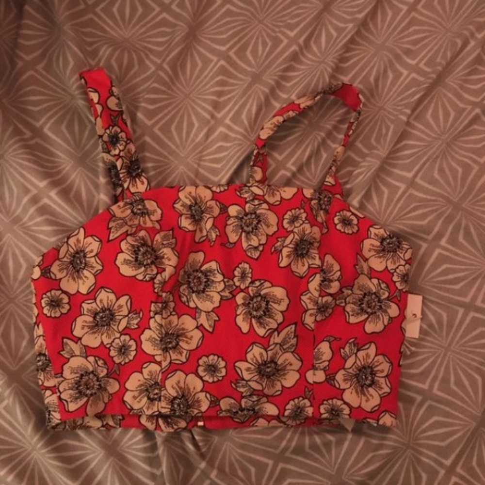 Flowered crop top